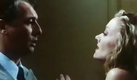 کارگردانی کرده است برای مدت زمان طولانی فیلم سکسی خانوادگی در خواب