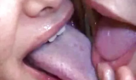 زیبایی ما به اندازه کافی در sex درخواب این زیبایی یک