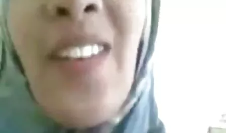 در اول شخص-رابطه که در آن در باریک سکس در حال خواب کابین